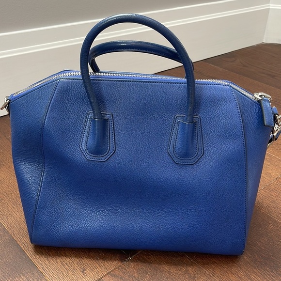 Givenchy Cobalt Blue Antigona Medium Grained Leather Bag Tote and Shoulder Bag - Picture 6 of 10